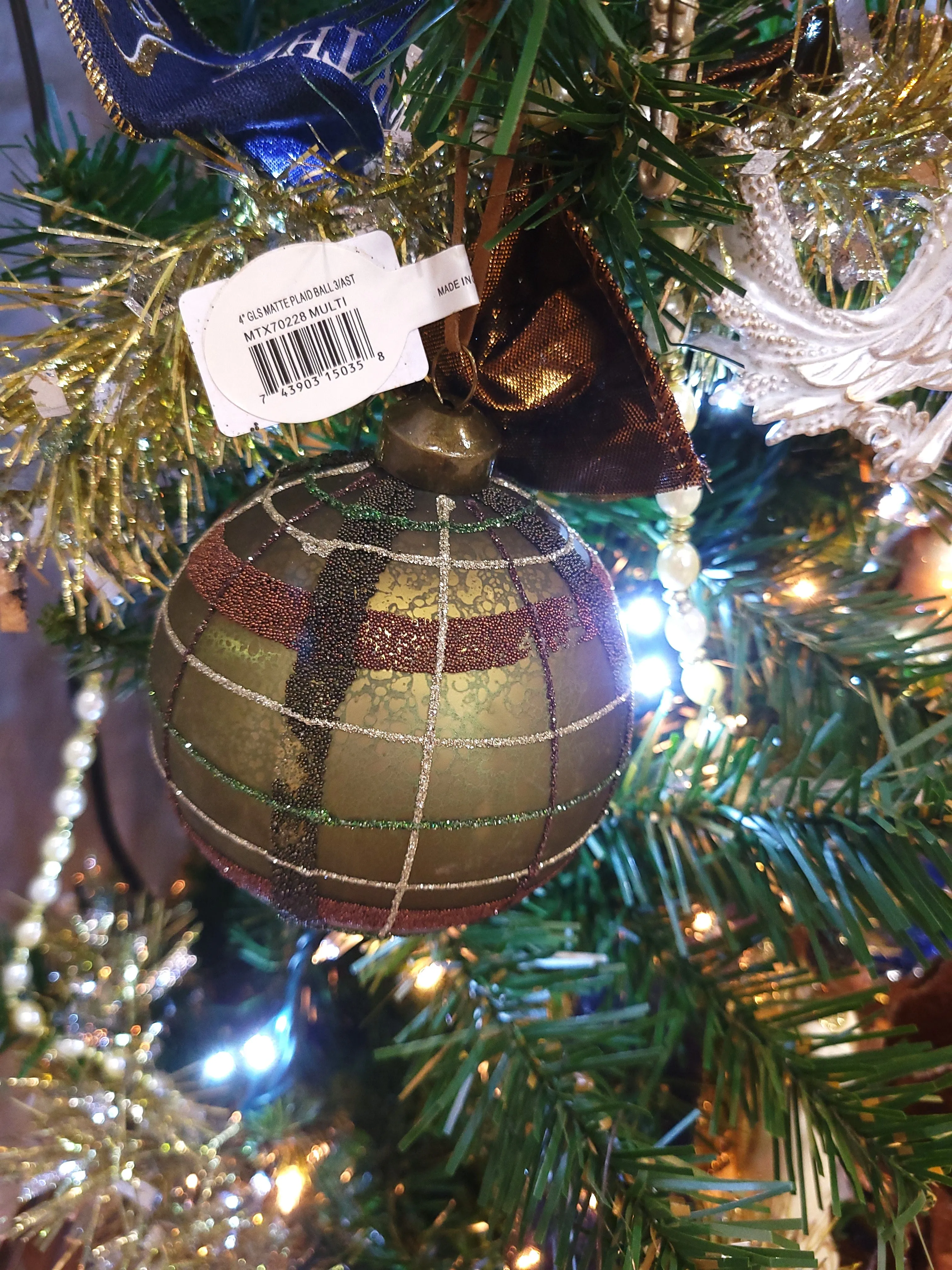 4" Matte & Glitter Plaid Ball Ornament