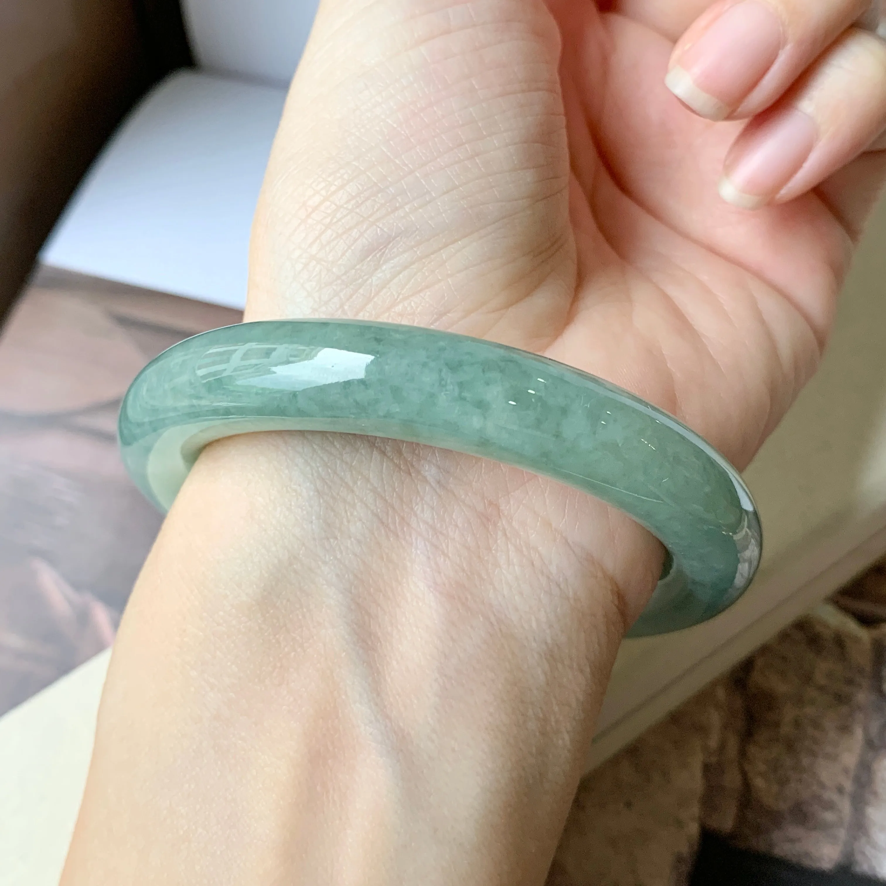 53.9mm A-Grade Green Jadeite Traditional Round Bangle No.151760