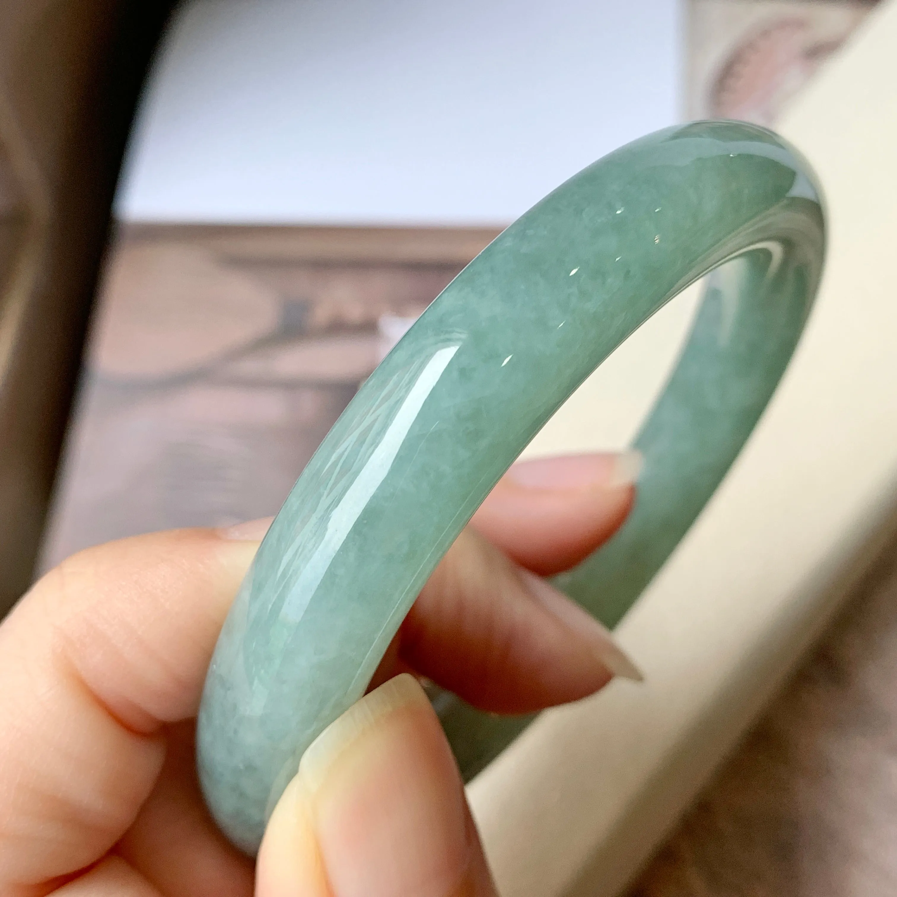 53.9mm A-Grade Green Jadeite Traditional Round Bangle No.151760