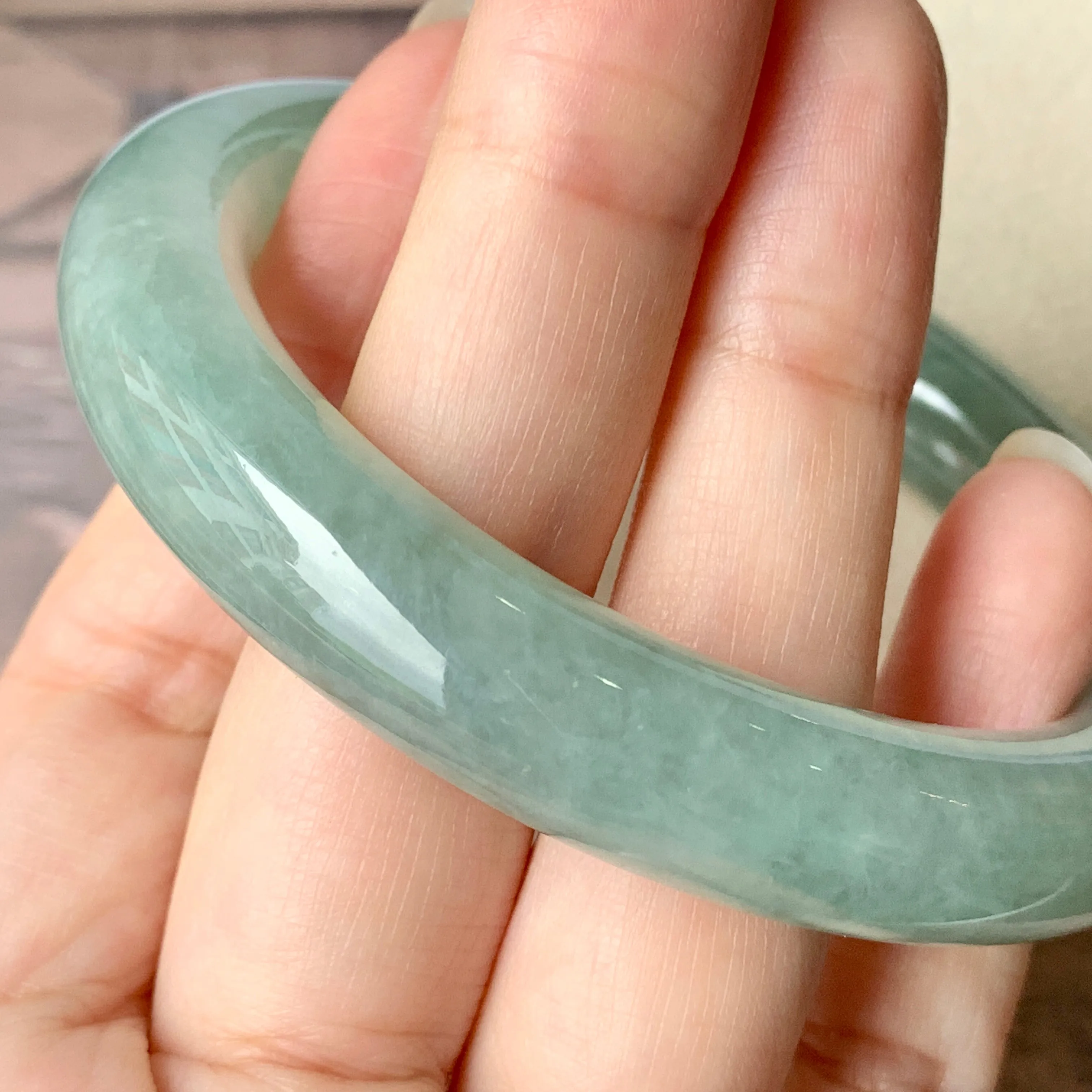 53.9mm A-Grade Green Jadeite Traditional Round Bangle No.151760