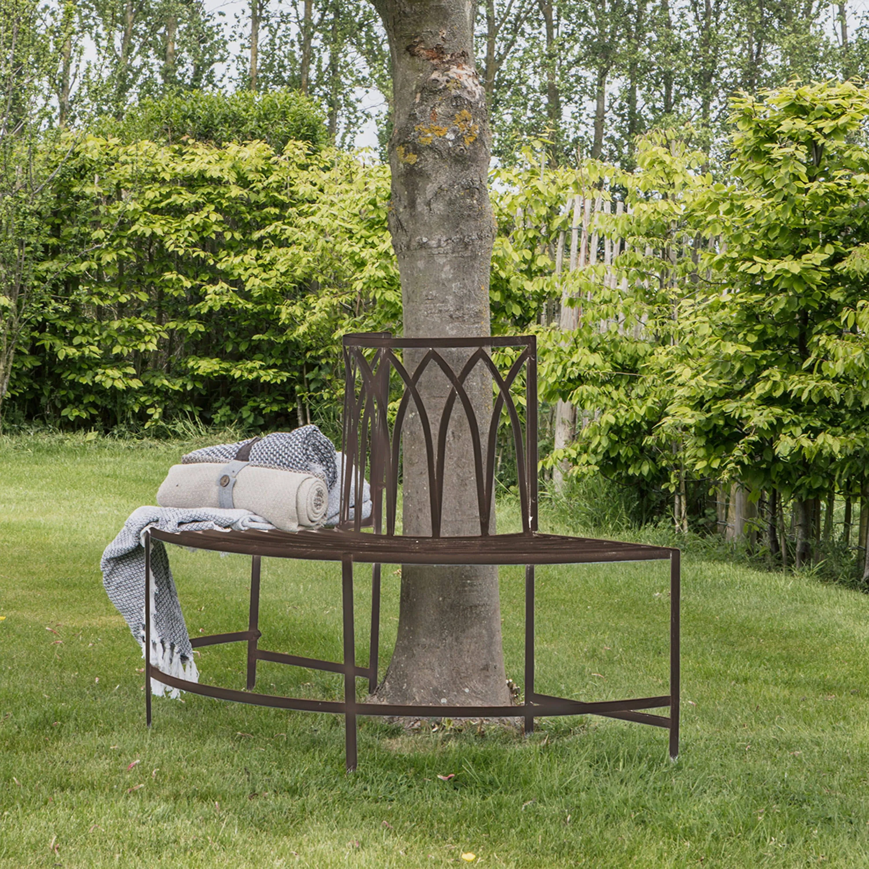 Alfreton Outdoor Tree Bench Seat