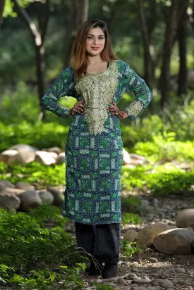 BEAUTIFUL GREEN-BLUE COLOUR Multi Shade Printed Georgette Kashmiri Tilla Work Designer Kurti  Suitable For All Occasion , Enhance The Beauty Of The Wearer.