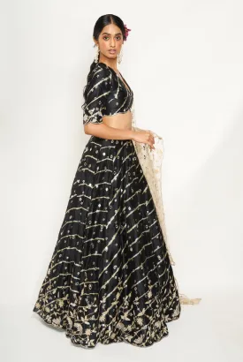 Black Leheriya Choli And Lehenga Set