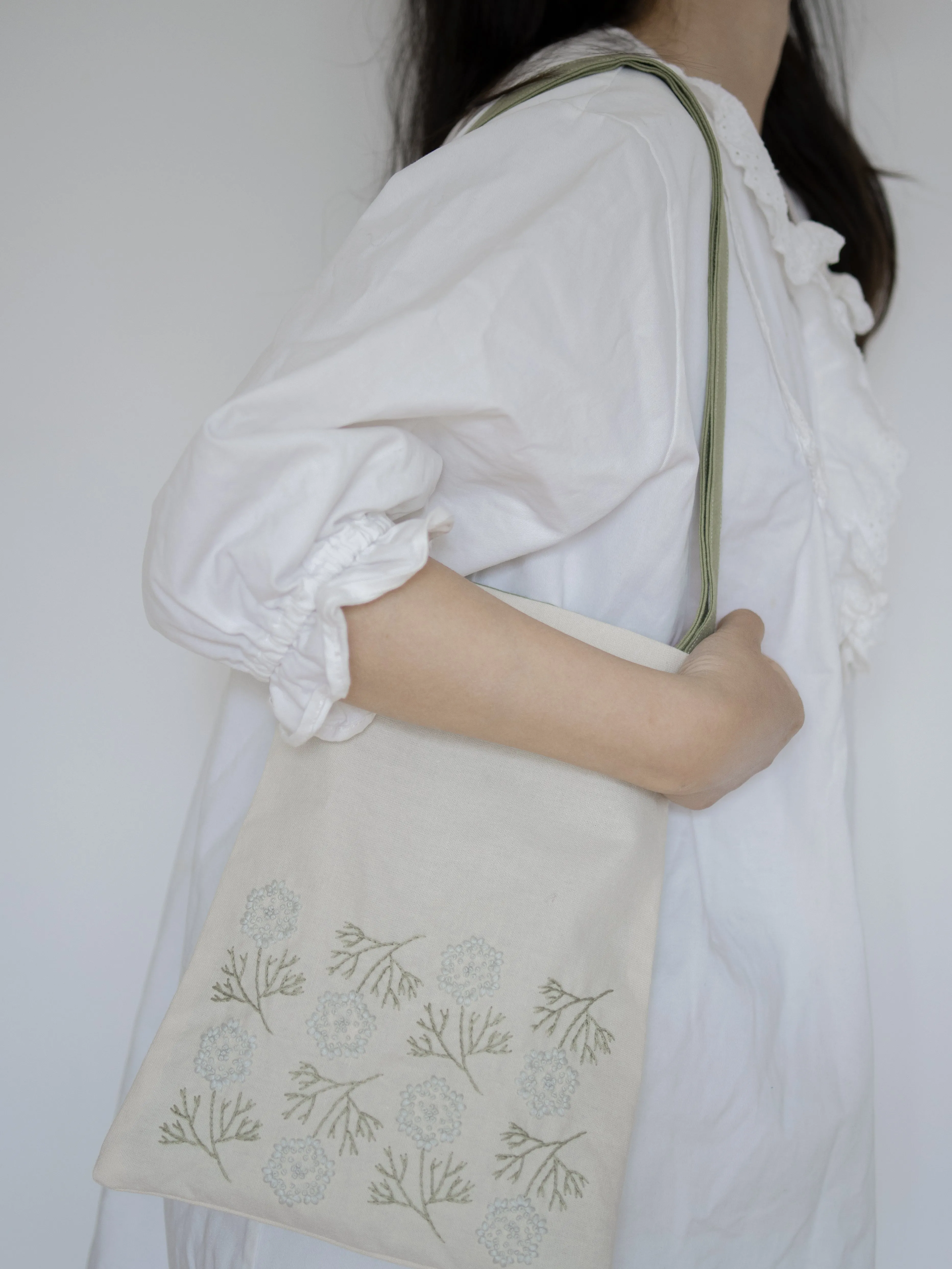 Custom Embroidered Tote Bag, Ivory Cotton-Linen with Mint Green Floral Design, Unique Handmade Gift for Her