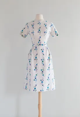 Darling 1960's Embroidered Linen Day Dress / SM