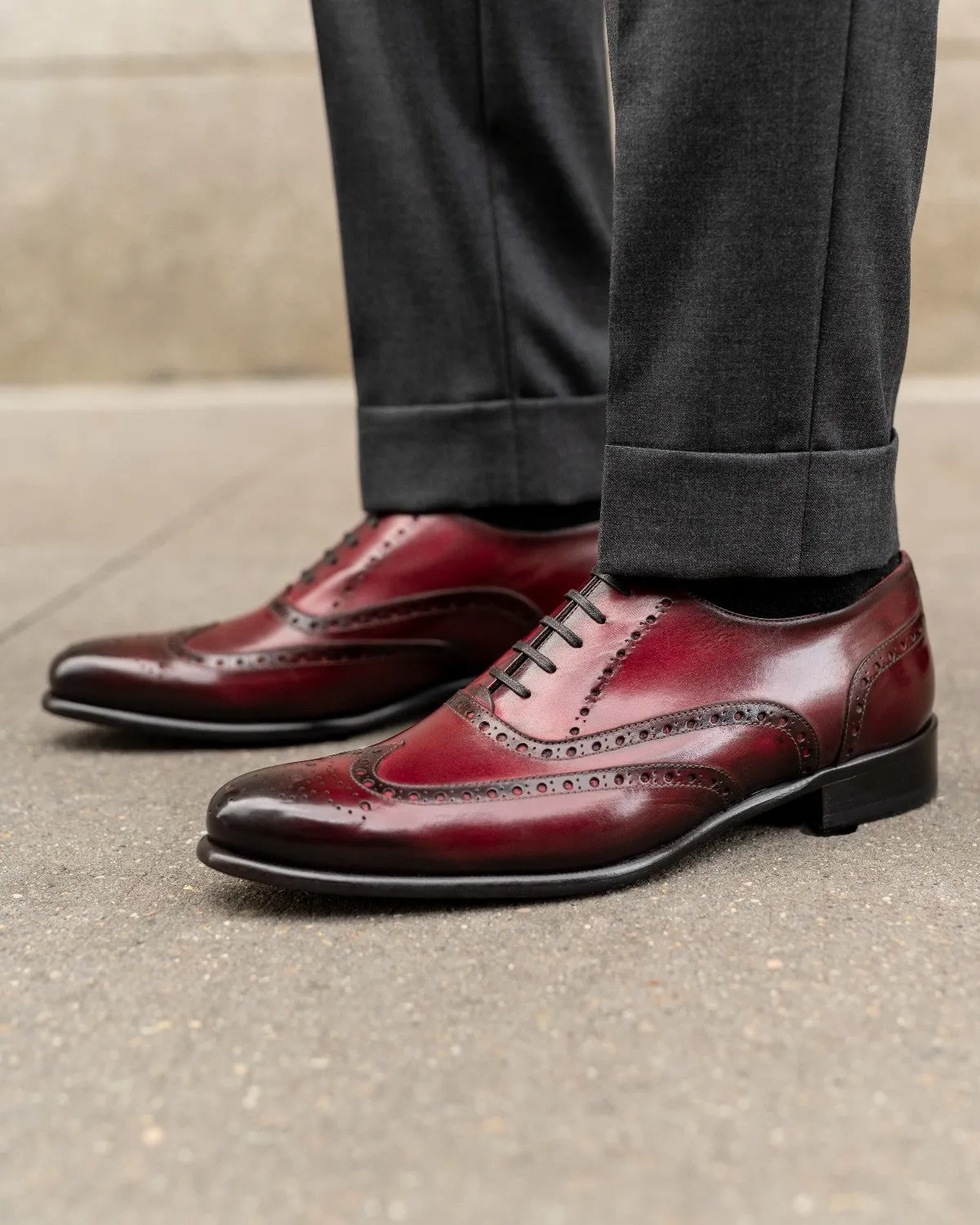 The West II Wingtip Oxford - Oxblood